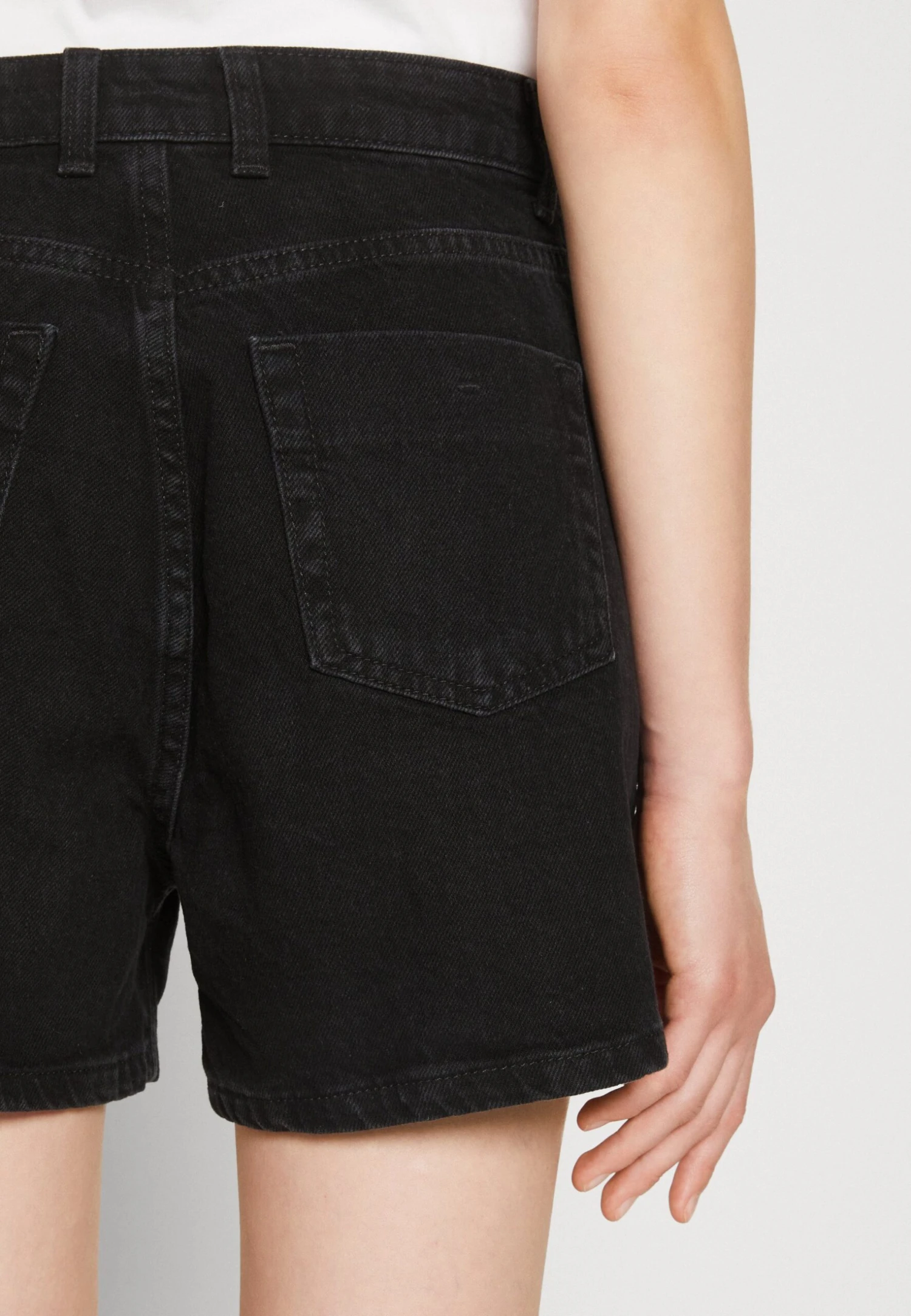 Even&Odd Shorts Vaqueros - Black Denim - Imagen 6