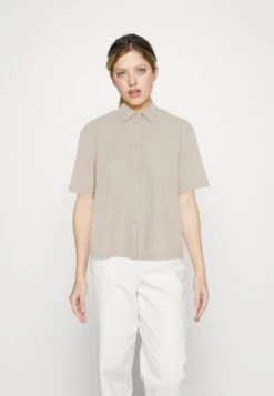 Even&Odd Linen-Mix Button Down Blouse - Camisa - Beige