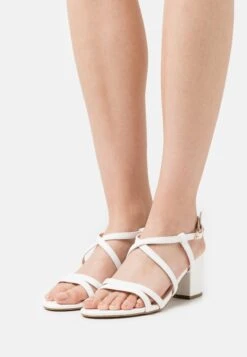 Wide Fit - Sandalias - White