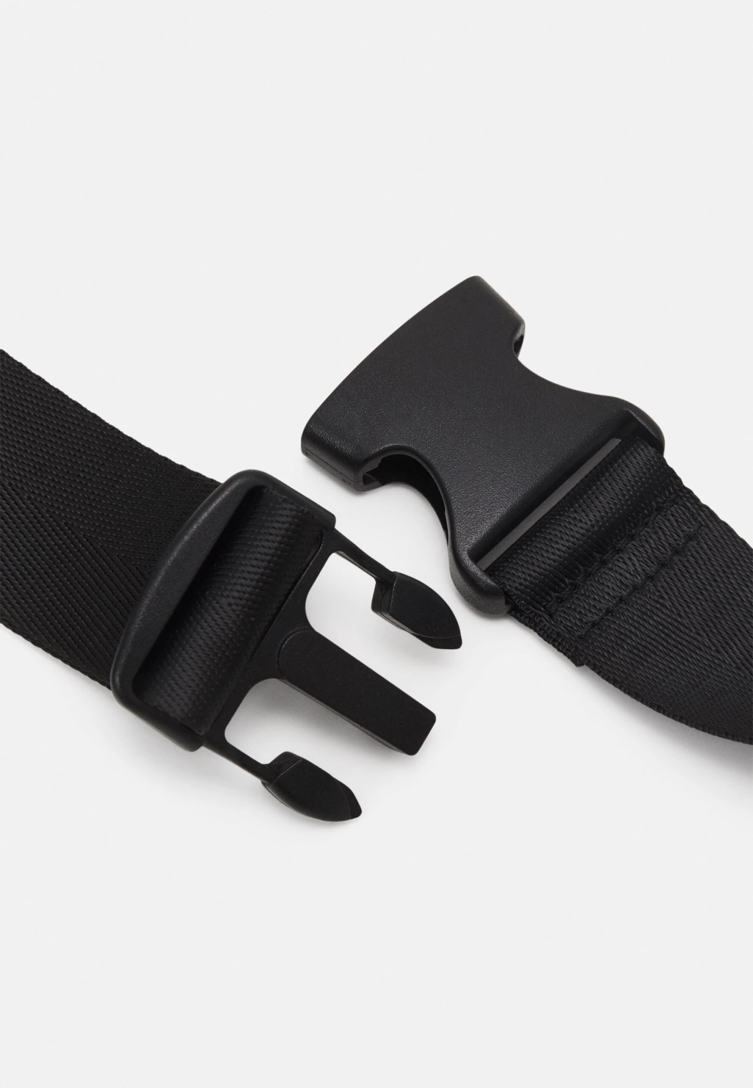 Even&Odd Riñonera - Black - Imagen 5