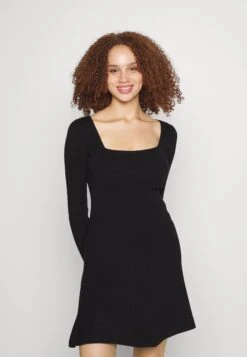 Even&Odd Eckiger Ausschnitt Mini Strickkleid - Vestido De Punto - Black