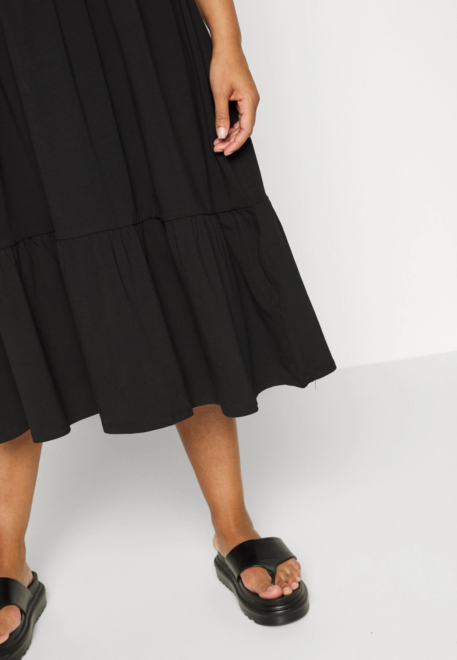 Vestido Ligero - Black - Imagen 6