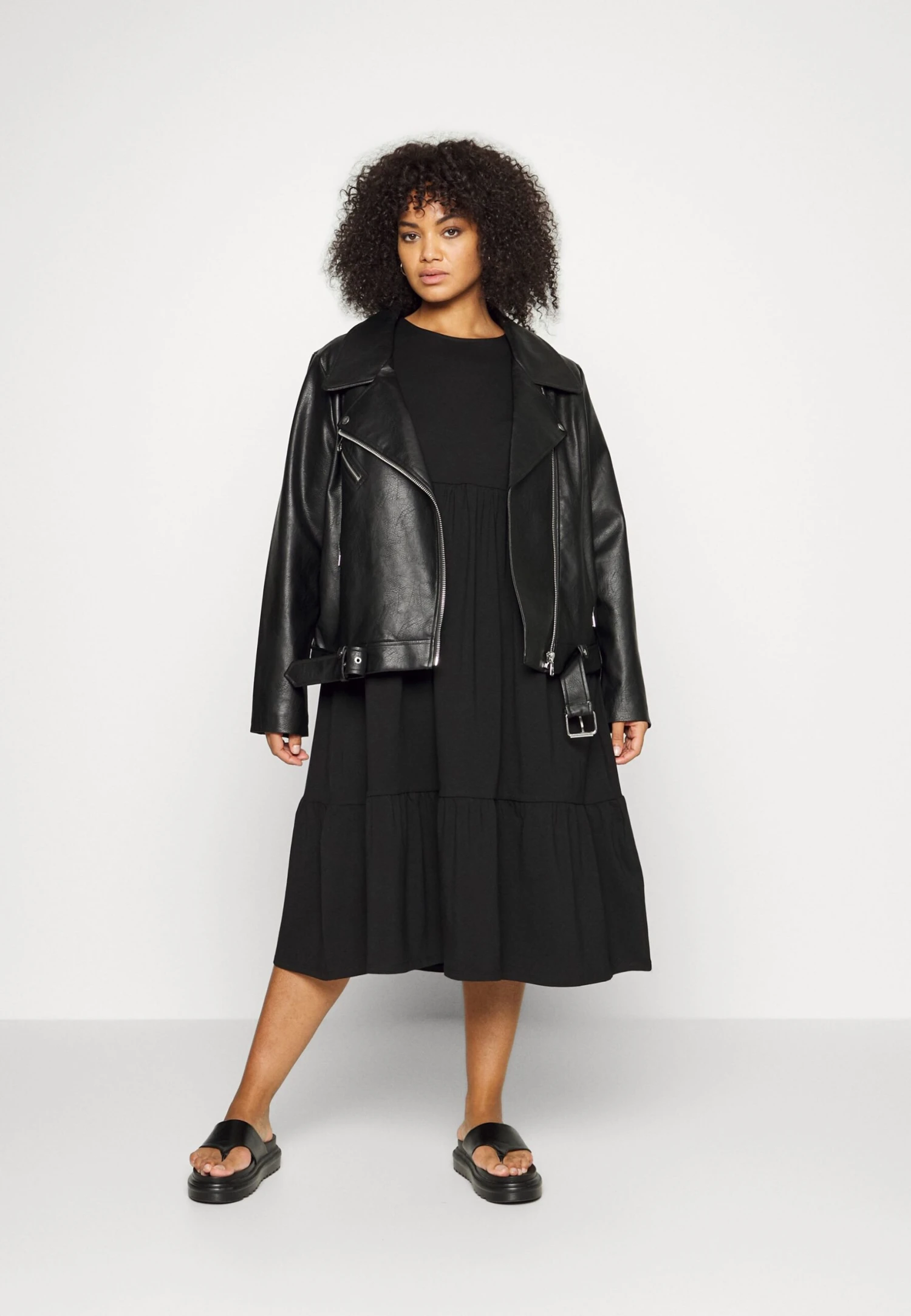 Vestido Ligero - Black - Imagen 2