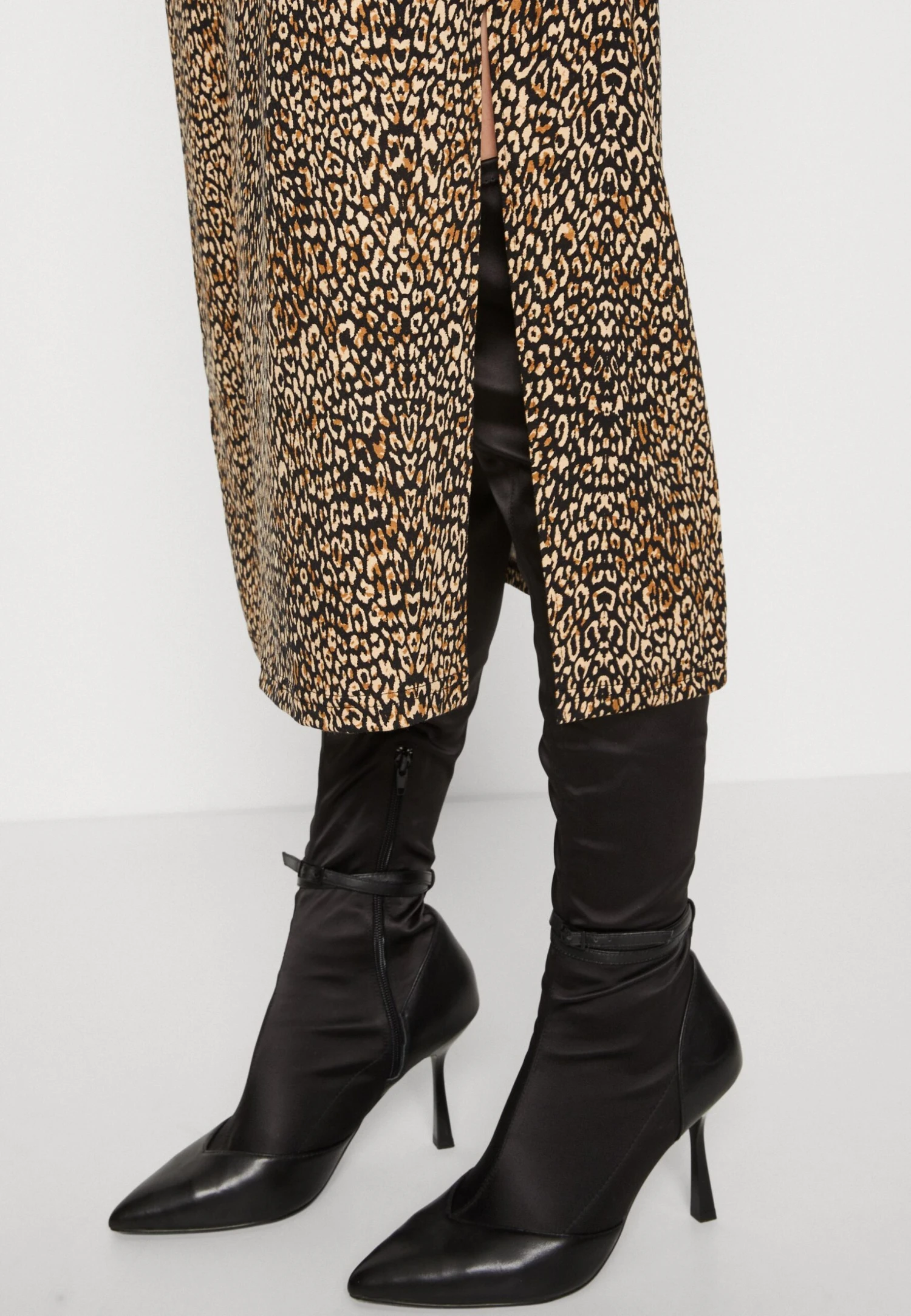 Even&Odd Falda De Tubo - Black/Brown - Imagen 6